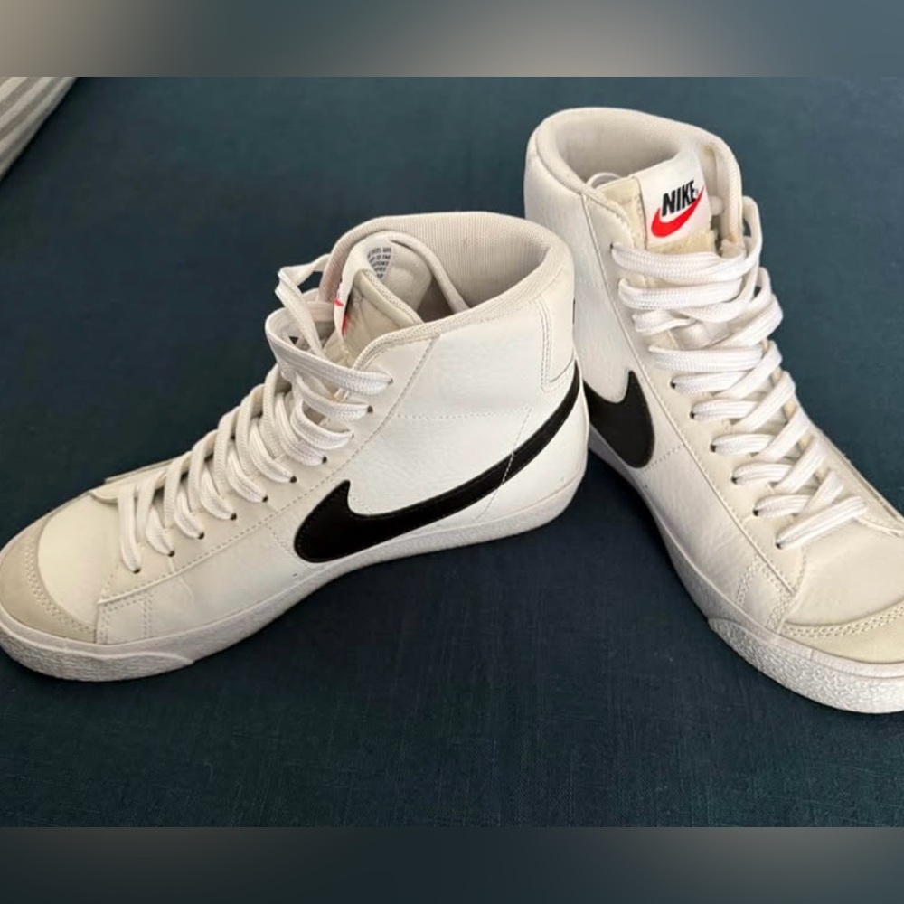 Nike Blazer Mid ‘77